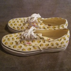 Authentic Special Edition Peanuts Vans (Woodstock)